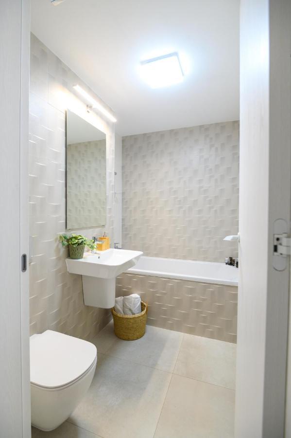 North Twin Apartment บูคาเรสต์ ภายนอก รูปภาพ
